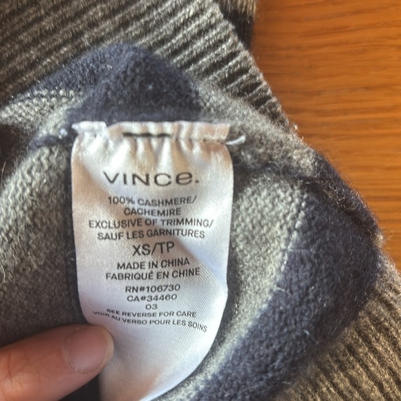 Vince cashmere striped sweater - Picture 5 of 5